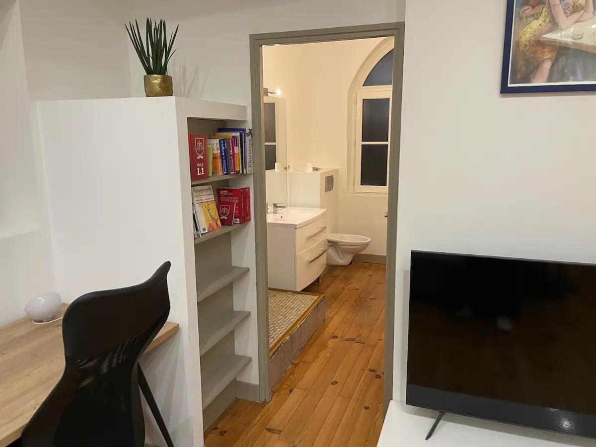 Cosy Lotus 1Ch - Place Verdun & Parking Pau Ngoại thất bức ảnh